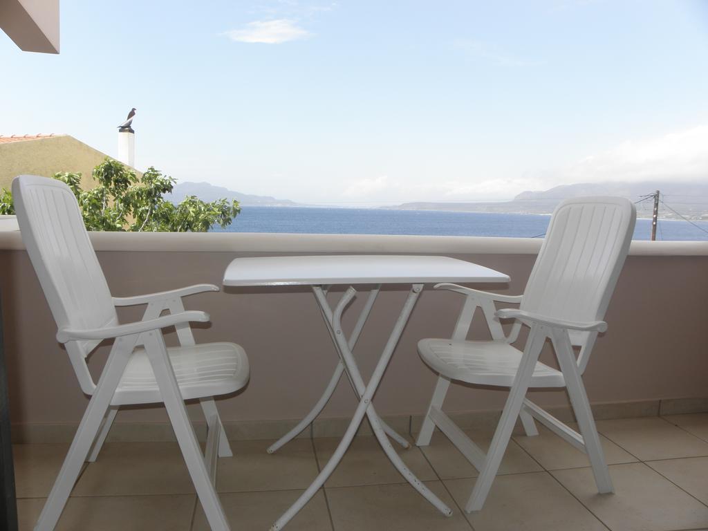 Lakonia Bay Apartments Archangelos  Extérieur photo