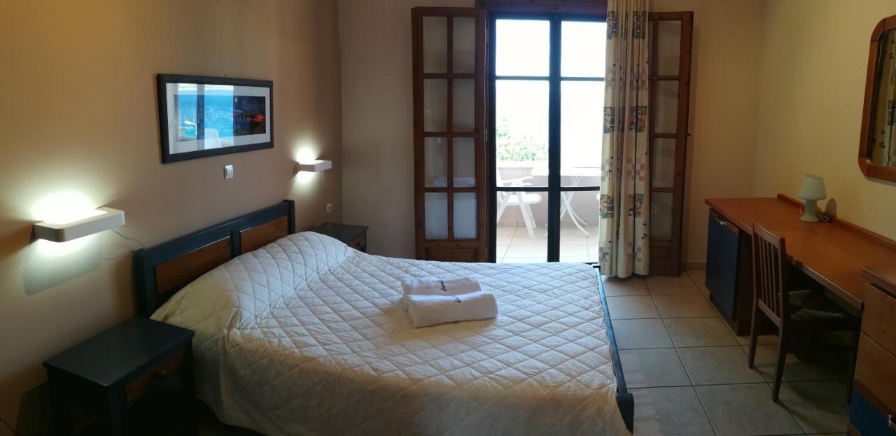 Lakonia Bay Apartments Archangelos  Extérieur photo