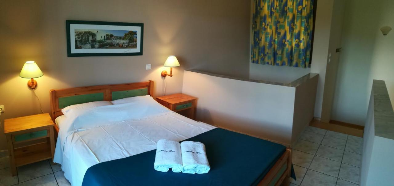 Lakonia Bay Apartments Archangelos  Extérieur photo