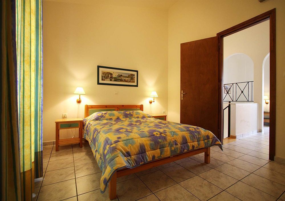 Lakonia Bay Apartments Archangelos  Extérieur photo