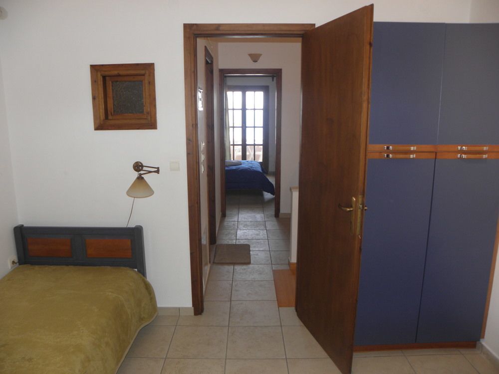 Lakonia Bay Apartments Archangelos  Extérieur photo