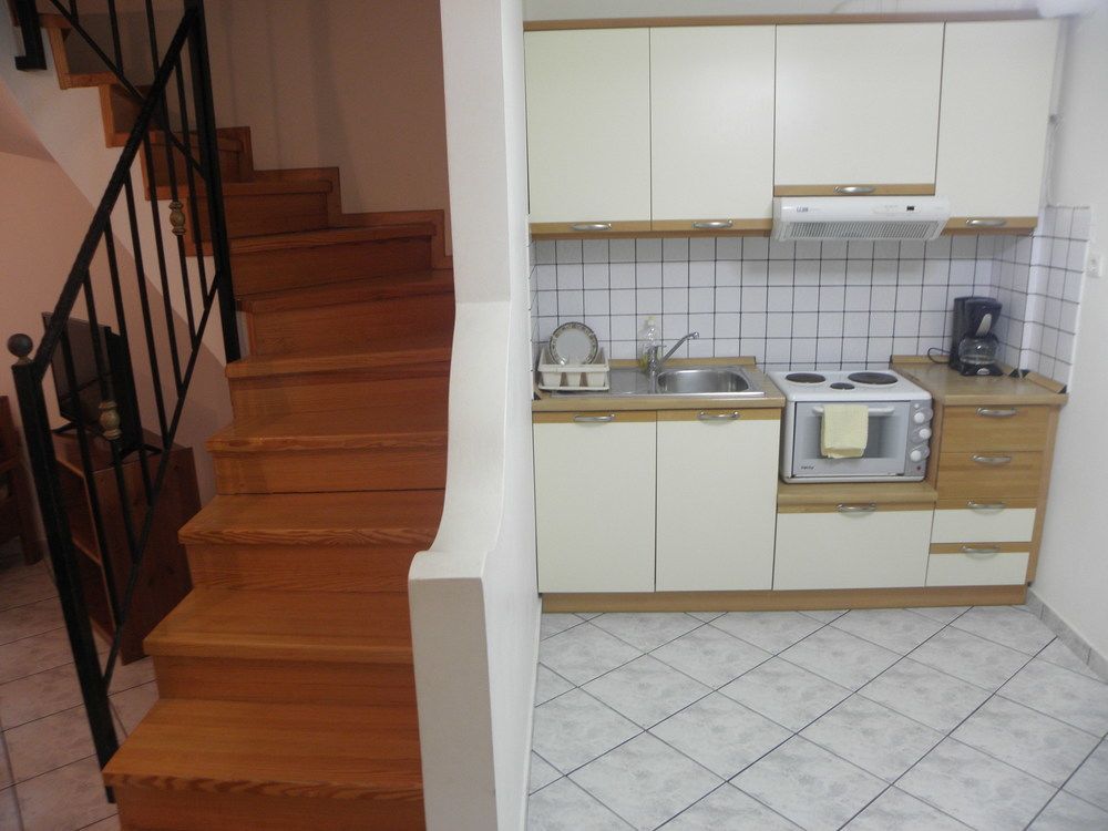 Lakonia Bay Apartments Archangelos  Extérieur photo